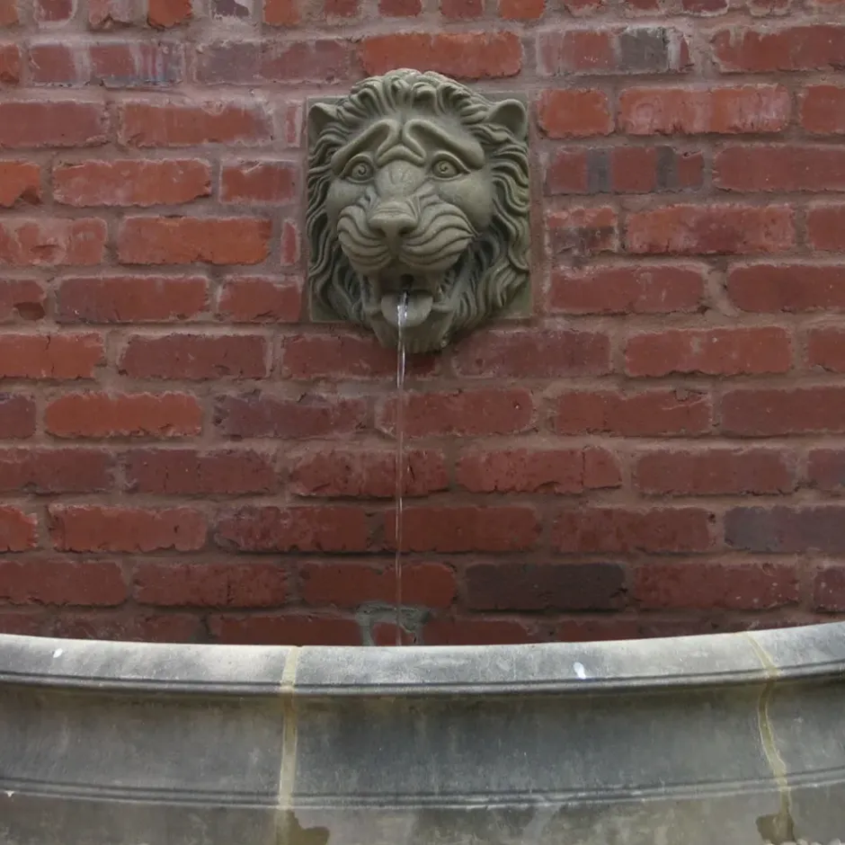 Statues & Sculptures Water Features^Half Circle Large Stone Pool Surround Water Feature